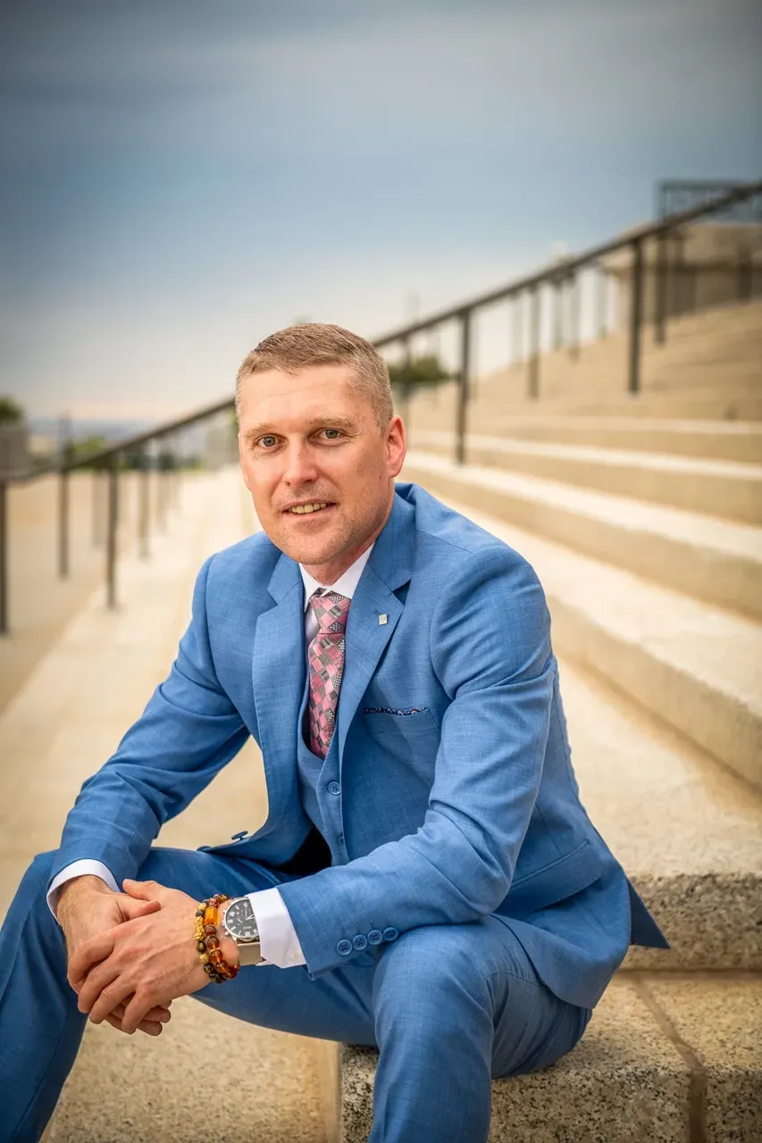 Marcin Lapczynski — divorce coach, Chicago
